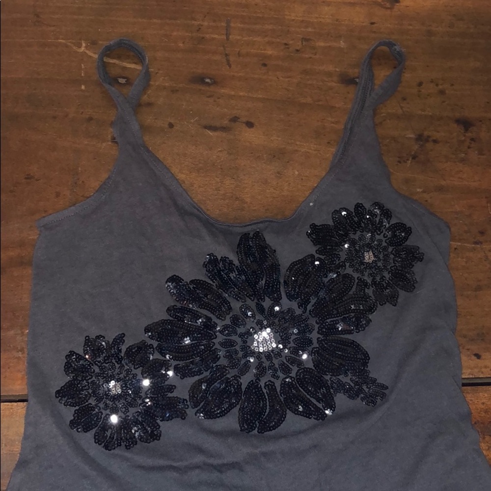 Express Lace Back Tank Top - Picture 2 of 5